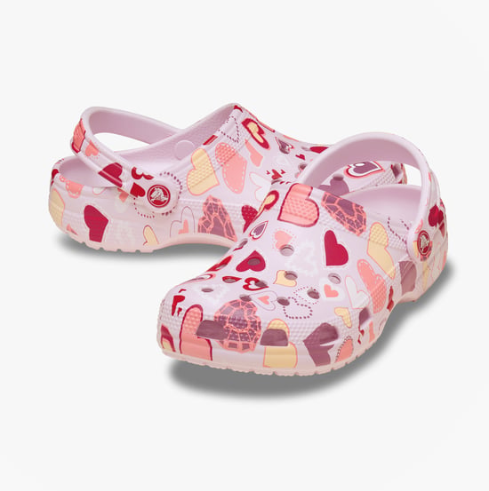 Crocs Classic Vday Girls Clogs Sandals Pink Milk/hearts - Image 6