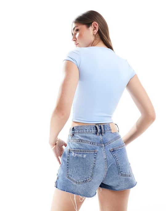 ASOS DESIGN dubbel lager andra hud kortärmad crop top i blå - Image 4