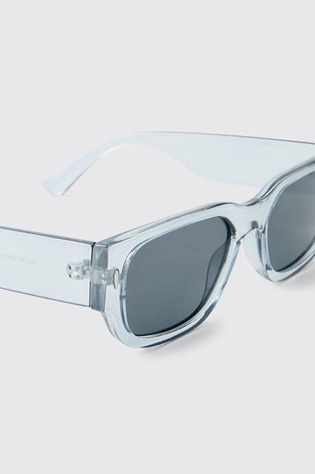 Clear Rim Wayfarer Sunglasses - Image 3