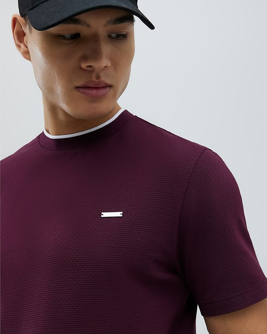 River Island Mens T-Shirt Red Slim Fit Textured Tipping - Image 2