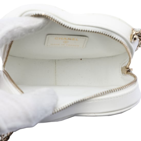 Pre-owned Mini Lambskin Cc In Love Heart Crossbody - Image 4