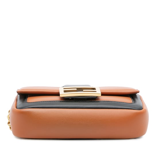 Tweedehands Mini Bicolor Nappa Apolo Chain Baguette Schoudertas - Image 3