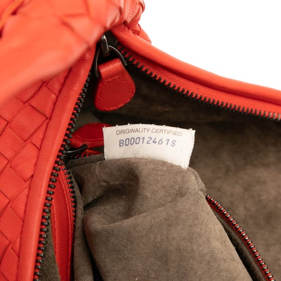 Pre-owned Medium Nappa Intrecciato Veneta Hobo - Image 5