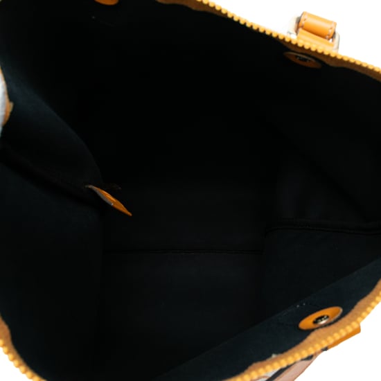 Pre-owned Gg Supreme Heritage Logo Flat Zip Tote - Image 4
