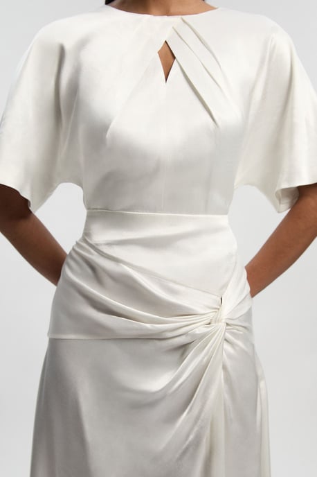 Satin Back Crepe Twist Detail Woven Midaxi Dress - Image 3