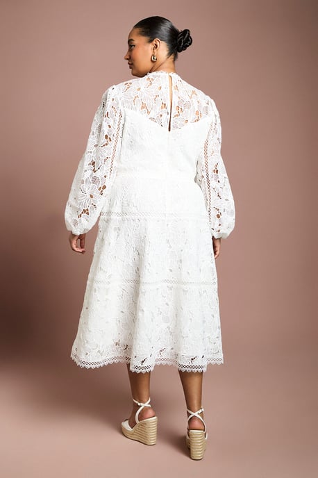 Plus Lace Panelled Long Sleeve Dress - Image 3
