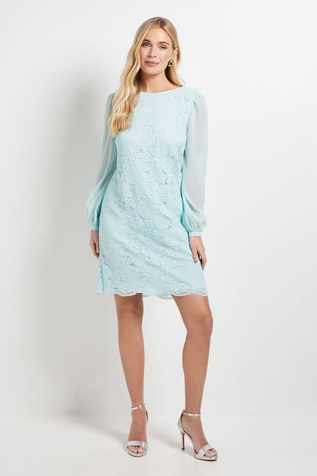 Petite Lace Chiffon Cowl Back Shift Dress - Image 4
