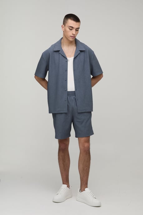 Oversized Shirt and Relaxed Mid Length Short Pleated Set - Image 4