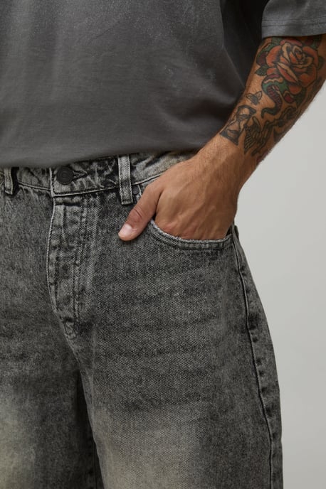 Washed Super Baggy Jeans - Image 3