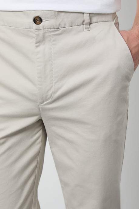 Off White Slim Fit Chino Trousers - Image 4