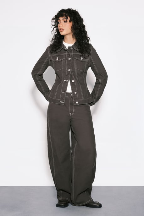 The Mid Waist Barrel Jean - Image 4