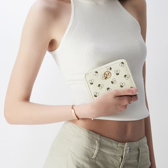Victoria Hyde Avila Purse White Bee Pattern - Image 2