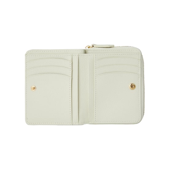 Victoria Hyde Avila Purse White Bee Pattern - Image 6