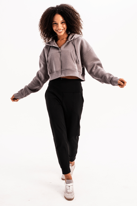 JUSTEVER Crop Hooded Zippered Kangaroo Pocket Raised Hoodie Grå Damtröja - Lumen - Image 3