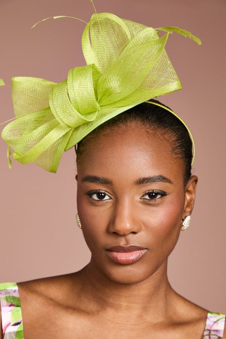 Bow and Feather Fascinator - Image 3