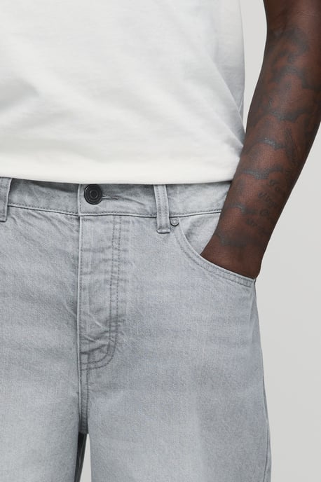 Basic Relaxed Fit Jeans - Image 2