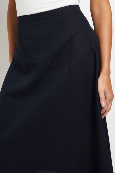 Linen Blend Dipped Hem Skirt - Image 4