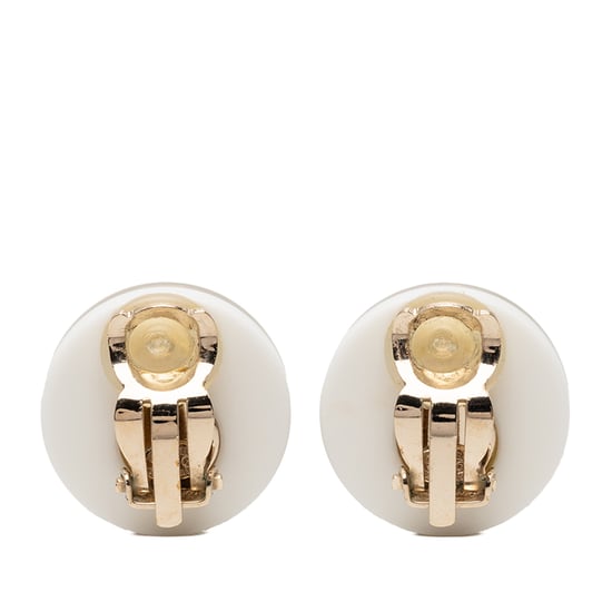 Tweedekans Gouden Geplateerde CC Hars Knop Clip-On Oorbellen - Image 2