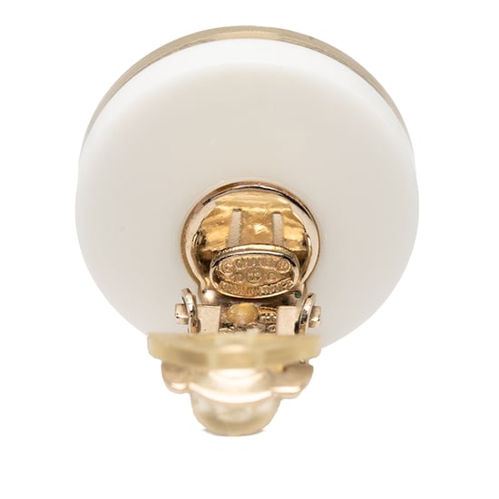 Tweedekans Gouden Geplateerde CC Hars Knop Clip-On Oorbellen - Image 3