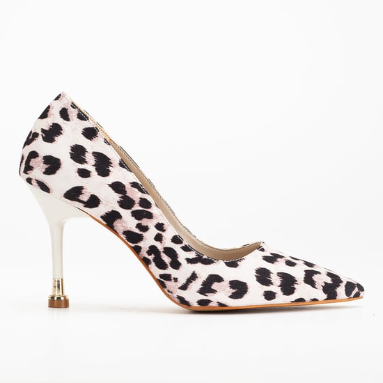 Raven Pumps med Spetsig Tå och Stilettklack - Image 1
