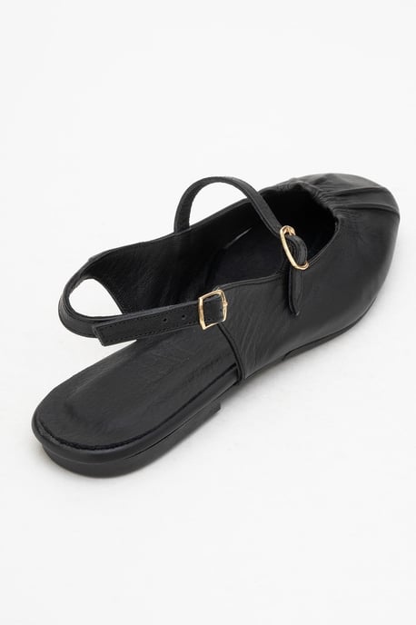 Britney Läder Closed-Toe Sandal - Image 5
