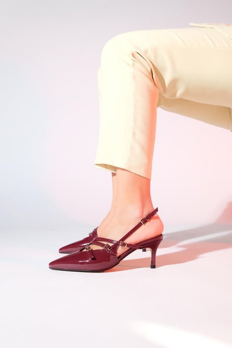 Magra Pointed-Toe Slingback Stiletto - Image 3