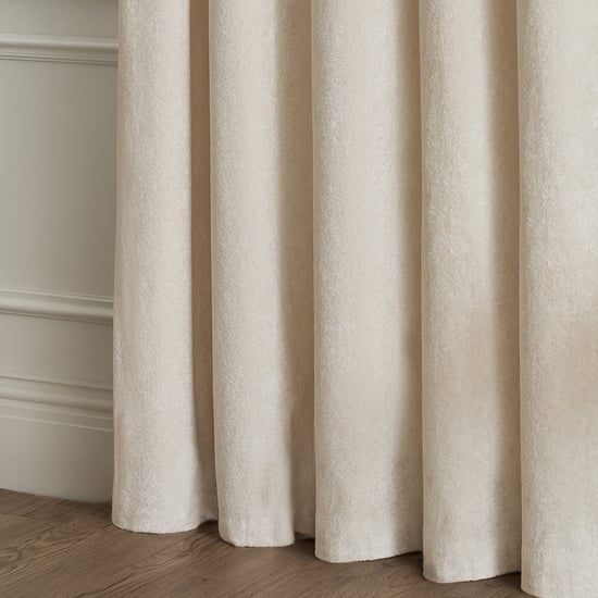 Paoletti Lustre Velvet Fully Lined Eyelet Curtain Pair - Image 4