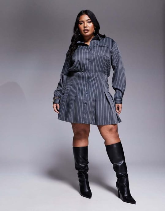 In The Style Plus x Natalya Wright exclusive tailored pleated mini shirt dress in charcoal pinstripe - Image 4