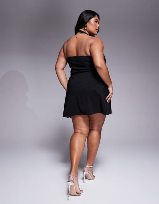 In The Style Plus x Natalya Wright exclusive tailored halterneck mini dress in black - Image 3