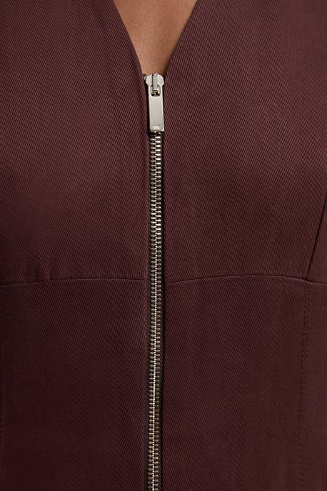 Tencel Blend Tailored V Neck Zip Detail Maxi Dress - Image 3