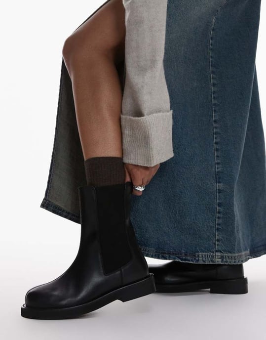 Topshop Lana real leather chelsea boots in black - Image 1