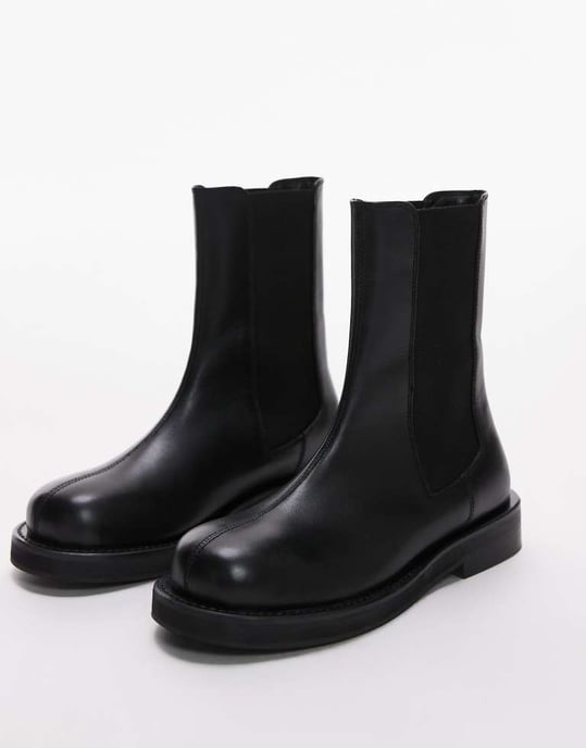 Topshop Lana real leather chelsea boots in black - Image 2