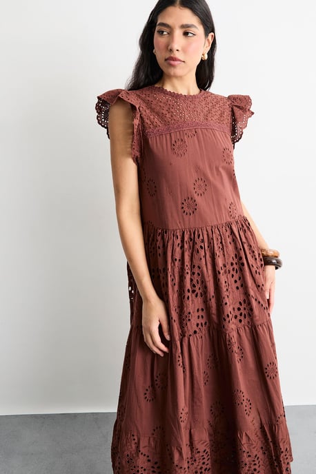 Broderie Mix Tiered Midi Dress - Image 2