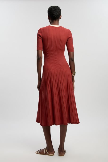 Rib Knit Trim Detail Full Skirt Short Sleeve Midi Dress - Image 4