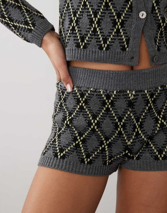Reclaimed Vintage knitted short co-ord in argyle print - Image 3