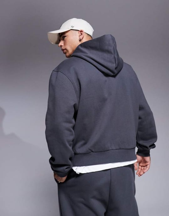 ASOS DESIGN premium heavyweight boxy oversized zip through hoodie 400gsm in washed black - Image 3