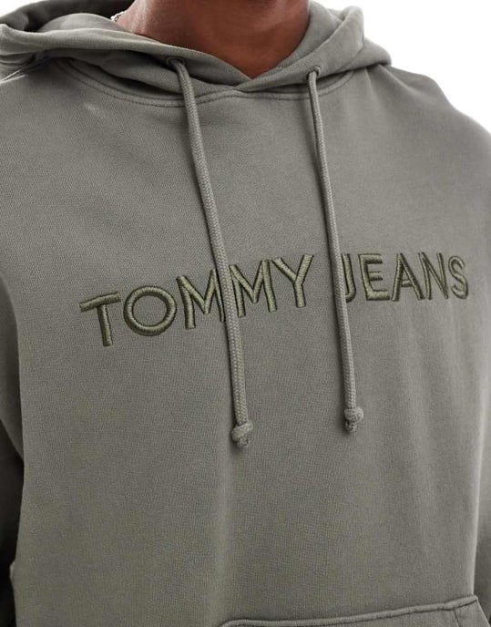Tommy Jeans tonal linear logo hoodie in washed khaki - Image 3