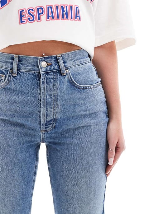 Topshop Hourglass Ember low rise straight leg jean in vintage blue - Image 2