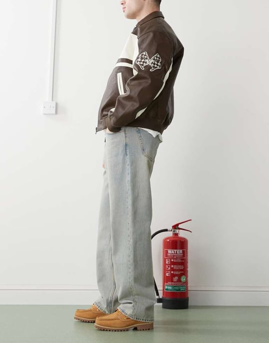 Dr Denim Omar wide relaxed fit straight leg jeans in canyon light vintage lightwash blue - Image 2