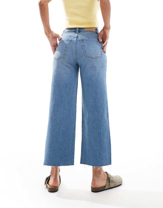 Pacsun hepburn low rise distressed baggy jeans in mid wash blue - Image 3