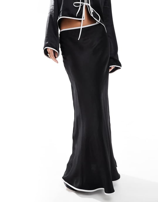 ASOS DESIGN satin bias contrast maxi skirt in black - Image 2