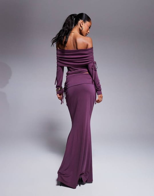 ASOS DESIGN soft handle fold over waist fishtail maxi skirt with side ruching in burgundy - Image 2