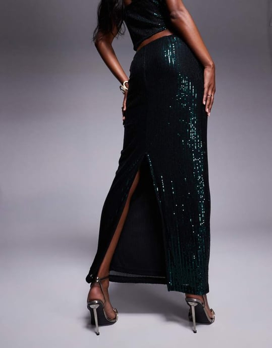 Missyempire back split maxi skirt co-ord in emerald sequin - Image 4