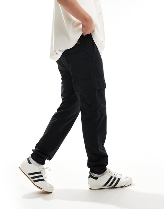 Tommy Jeans Ryan ripstop cargo trousers in black - Image 4