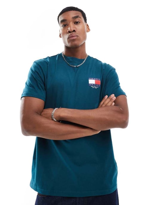 Tommy Jeans flag logo back print t-shirt in green - Image 3