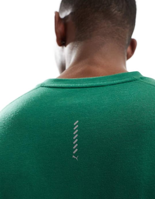 Puma Evolve Training short sleeve running t-shirt in green - Image 2