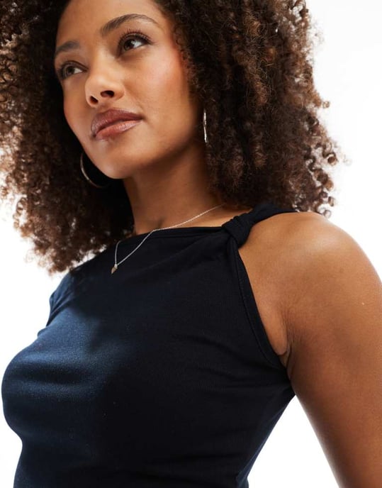 Cotton On marlow twist shoulder short sleeve top black - Image 3