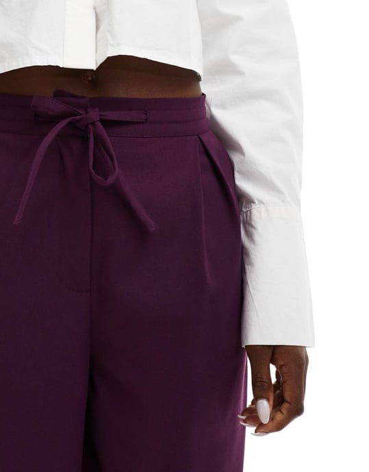 ASOS DESIGN tailored tie waist wide leg trousers with pleat detail in brushed plum - Image 3