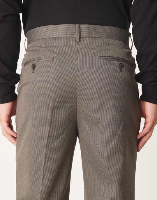 ASOS DESIGN smart tapered fit trousers in brown microtexture - Image 4