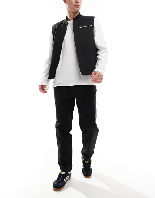 ASOS DESIGN tapered pull on trouser with back pocket patch in black - Image 4